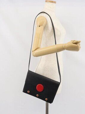 LOUIS VUITTON Epi Hublot Shoulder Bag Black Red M52557 LV Auth 170099